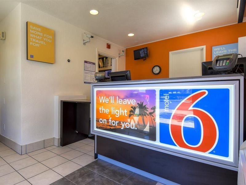 Hotel 6-san Diego, Ca - North 3*